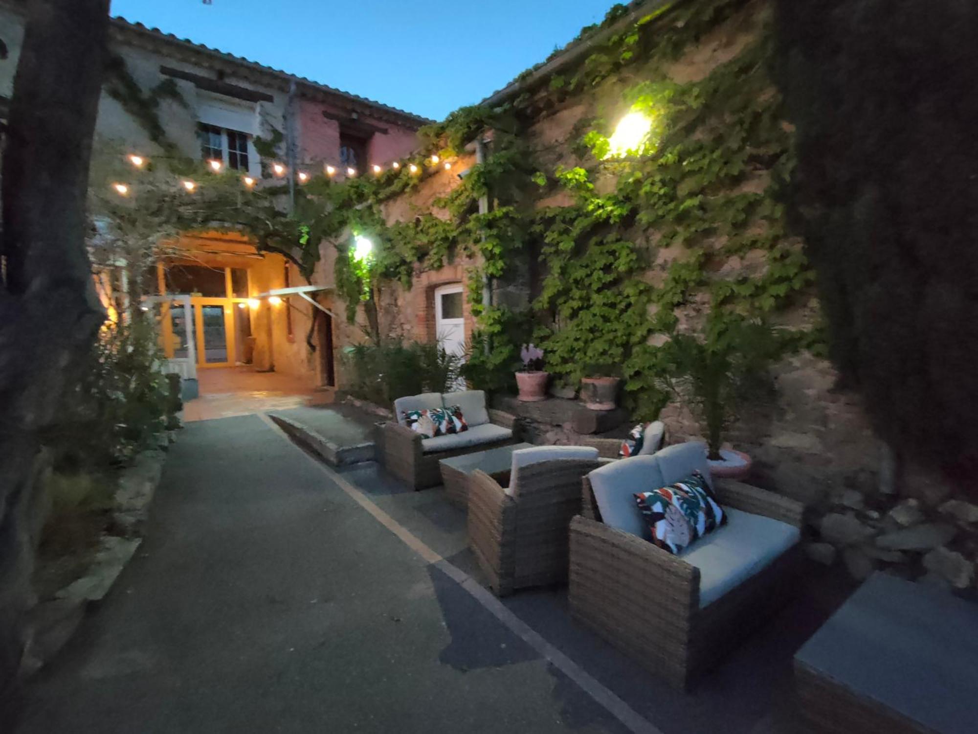 Hotel Restaurant L'Art Des Mets By Cote Jardin Conilhac-Corbières Exterior foto
